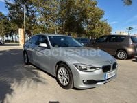 Usado BMW 318 Comfort Edition 143 CV (105 kW) 2014 Gris / plata Berlina