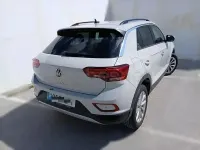 Usado VW T-Roc Life 150 CV (110 kW) 2023 Beige SUV