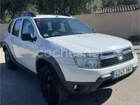Usado Dacia Duster Ambiance 105 CV (77 kW) 2012 Blanco SUV