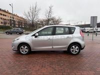 Usado Renault Scénic III Business 110 CV (80 kW) 2012 Gris / plata Monovolumen