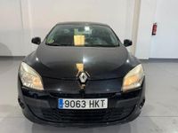 Usado Renault Mégane III Authentique 90 CV (66 kW) 2012 Berlina