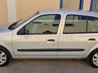 Usado Renault Clio II Authentique 65 CV (47 kW) 2004 Azul Berlina