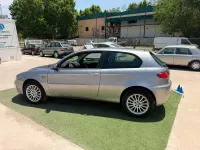 Usado Alfa Romeo 147 105 CV (77 kW) 2007 Beige Utilitario