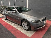 Usado BMW 320 177 CV (130 kW) 2009 Gris / plata Coupe