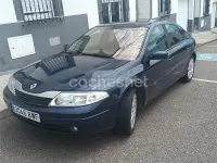 Usado Renault Laguna II Dynamique 120 CV (88 kW) 2002 Azul Berlina