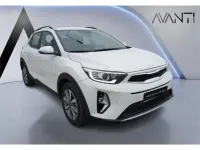 Usado Kia Stonic 100 CV (73 kW) 2025 Blanco SUV