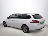 Usado Peugeot 308 SW Style 131 CV (96 kW) 2021 Blanco Familiar