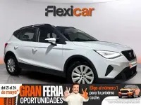 Używany Seat Arona Style 110 KM (80 kW) 2022 Biały SUV