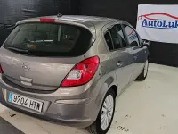 Usado Opel Corsa Selective 90 CV (66 kW) 2014 Gris / plata Utilitario