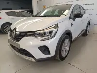 Usado Renault Captur Equilibre 100 CV (73 kW) 2023 Blanco SUV