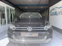 Usado VW Touareg 240 CV (176 kW) 2010 Negro SUV