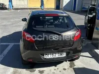 Usado Mazda 2 Active 68 CV (50 kW) 2009 Gris / plata Utilitario