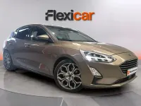 Usado Ford Focus Titanium 150 CV (110 kW) 2018 Marrón Berlina
