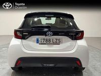 Usado Toyota Yaris Hybrid Business Edition 116 CV (85 kW) 2022 Blanco Berlina
