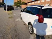 Usado Peugeot 5008 Style 130 CV (95 kW) 2016 Blanco Monovolumen