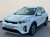 Usado Kia Stonic 100 CV (73 kW) 2025 Blanco SUV