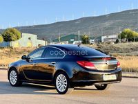 Usado Opel Insignia Edition 130 CV (95 kW) 2011 Negro Berlina