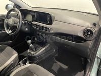 Usado Hyundai i10 63 CV (46 kW) 2025 Verde Utilitario