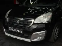 Usado Peugeot TePee Style 99 CV (72 kW) 2015 Gris Van