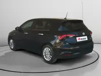 Usado Fiat Tipo Life 101 CV (74 kW) 2021 Negro Familiar