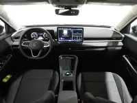 Usado VW T-Roc Edition 116 CV (85 kW) 2025 Negro SUV