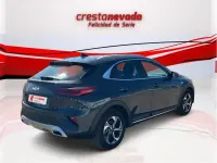 Usado Kia XCeed 120 HP (88 kW) 2022 Cinzento SUV