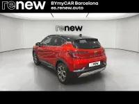 Usado Renault Captur Zen 160 CV (117 kW) 2022 Rojo SUV