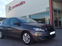 Usado Peugeot 308 Allure 115 CV (84 kW) 2015 Gris