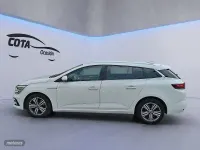 Usado Renault Mégane GrandTour Zen 115 CV (84 kW) 2021 Blanco Familiar