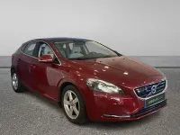 Usado Volvo V40 Summum 115 CV (84 kW) 2014 Rojo