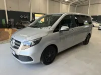 Usado Mercedes V220 163 CV (119 kW) 2023 Gris / plata Monovolumen