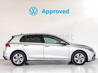 Usado VW Golf VIII Life 115 CV (84 kW) 2024 Gris / plata Berlina