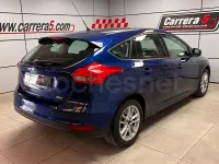 Usado Ford Focus 125 CV (91 kW) 2015 Azul Berlina