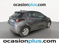 Usado Toyota Yaris Edition 125 CV (91 kW) 2024 Gris Utilitario