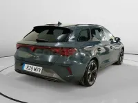 Usado Cupra Leon 150 CV (110 kW) 2024 Azul Familiar