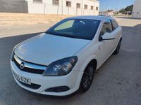 Usado Opel Astra GTC 110 CV (80 kW) 2011 Blanco Berlina