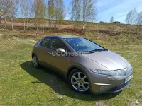 Usado Honda Civic Sport 140 CV (102 kW) 2005 Beige Berlina