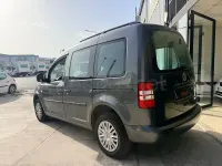 Usado VW Caddy Trendline 102 CV (75 kW) 2014 Gris / plata Monovolumen