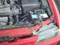 Usado Toyota Corolla Terra 110 CV (80 kW) 1996 Rojo Berlina