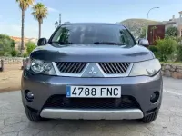 Usado Mitsubishi Outlander Intense 140 CV (102 kW) 2007 Gris / plata SUV