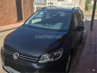 Usado VW Touran Advance 105 CV (77 kW) 2012 Negro Monovolumen