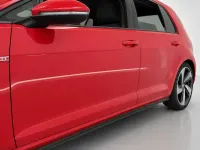 Usado VW Golf VII GTI 245 CV (180 kW) 2019 Rojo Utilitario