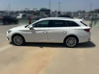 Usado Seat Leon XCELLENCE 150 CV (110 kW) 2022 Blanco Berlina