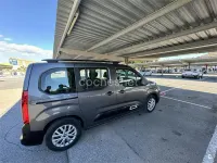 Usado Citroën Berlingo Shine 130 CV (95 kW) 2019 Gris / plata Monovolumen
