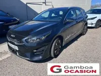 Usado Kia Ceed 141 CV (103 kW) 2025 Negro Utilitario