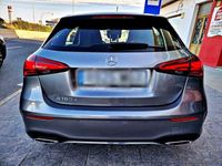 Usado Mercedes A180 Advanced 116 CV (85 kW) 2023 Gris / plata Berlina