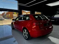 Usado Audi A3 Sportback Attraction 150 CV (110 kW) 2013 Rojo Utilitario