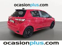 Usado Toyota Yaris Hybrid Sport 100 CV (73 kW) 2019 Rojo Berlina