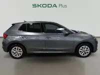 Usado Skoda Fabia Selection 115 HP (84 kW) 2025 Cinzento Citadino