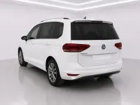 Usado VW Touran Advance 122 CV (89 kW) 2021 Blanco Monovolumen